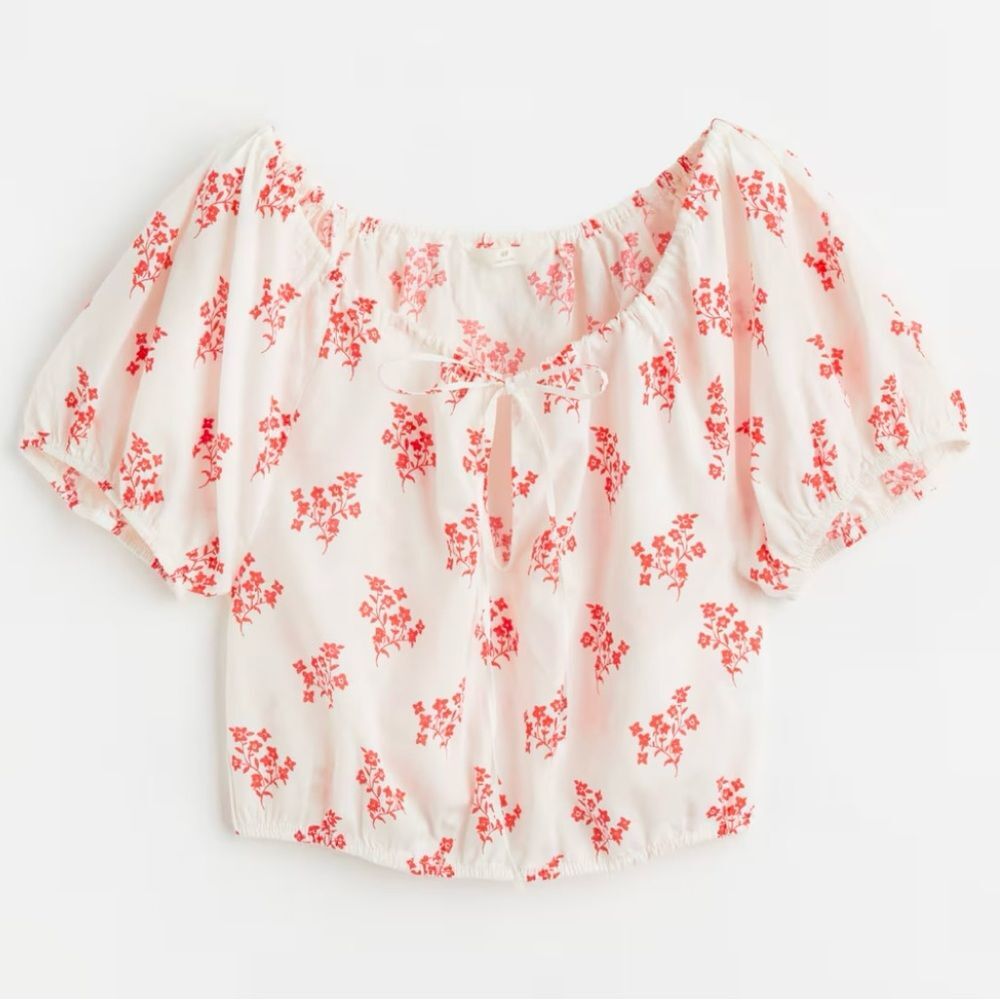 H&M Linen Blend Blouse Cropped White and Red Floral Size XLarge